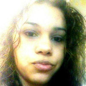 Meet your Posher, Jackeline